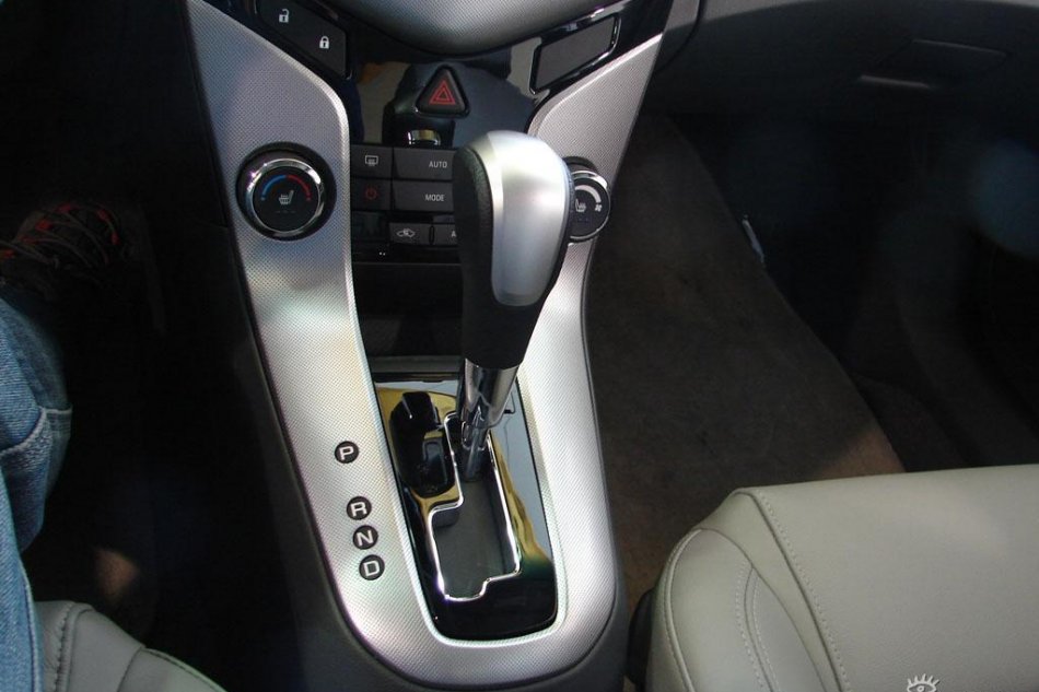 通用雪佛兰科鲁兹到店实拍-内饰