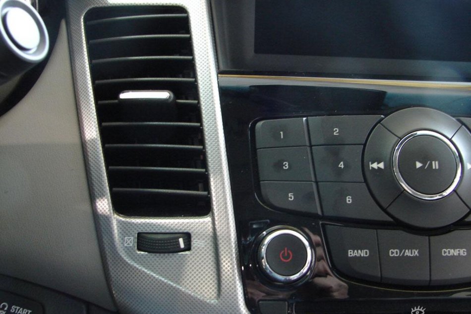 通用雪佛兰科鲁兹到店实拍-内饰