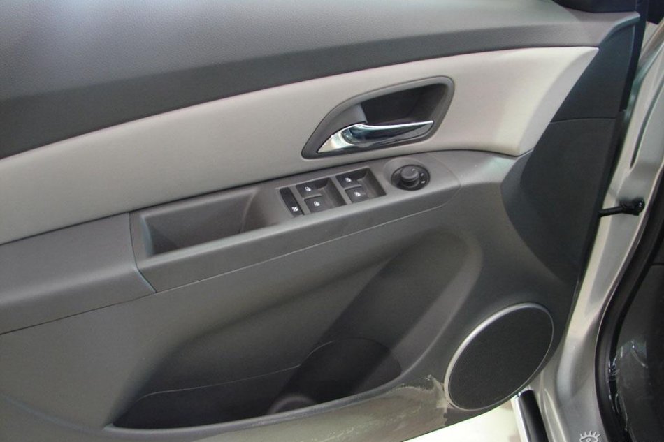 通用雪佛兰科鲁兹到店实拍-内饰