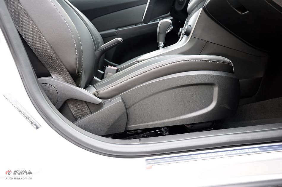 2011款科鲁兹实拍