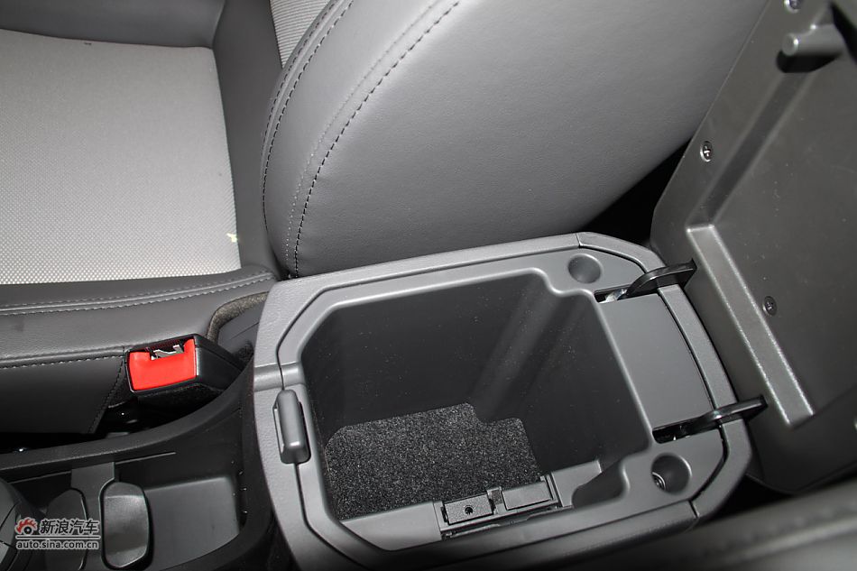 2009款科鲁兹1.8SE自动