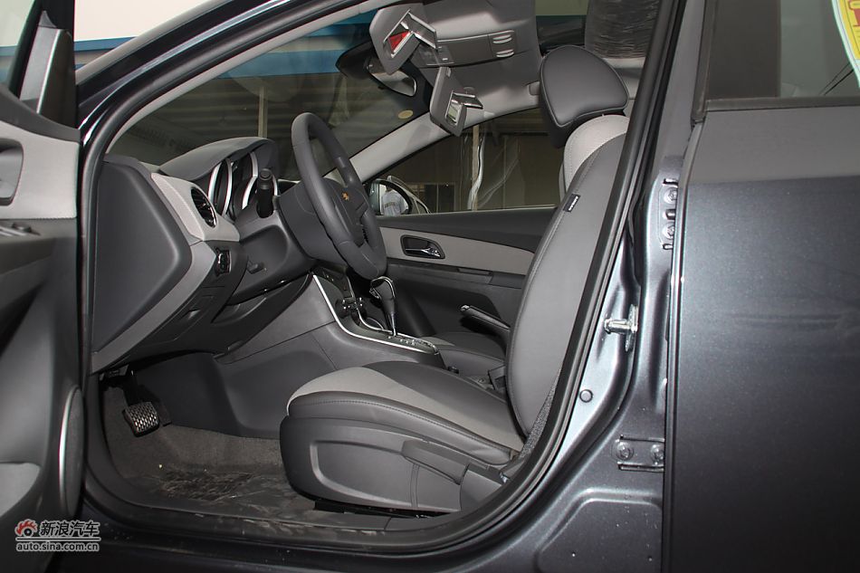 2009款科鲁兹1.8SE自动