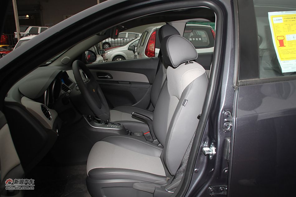 2009款科鲁兹1.8SE自动