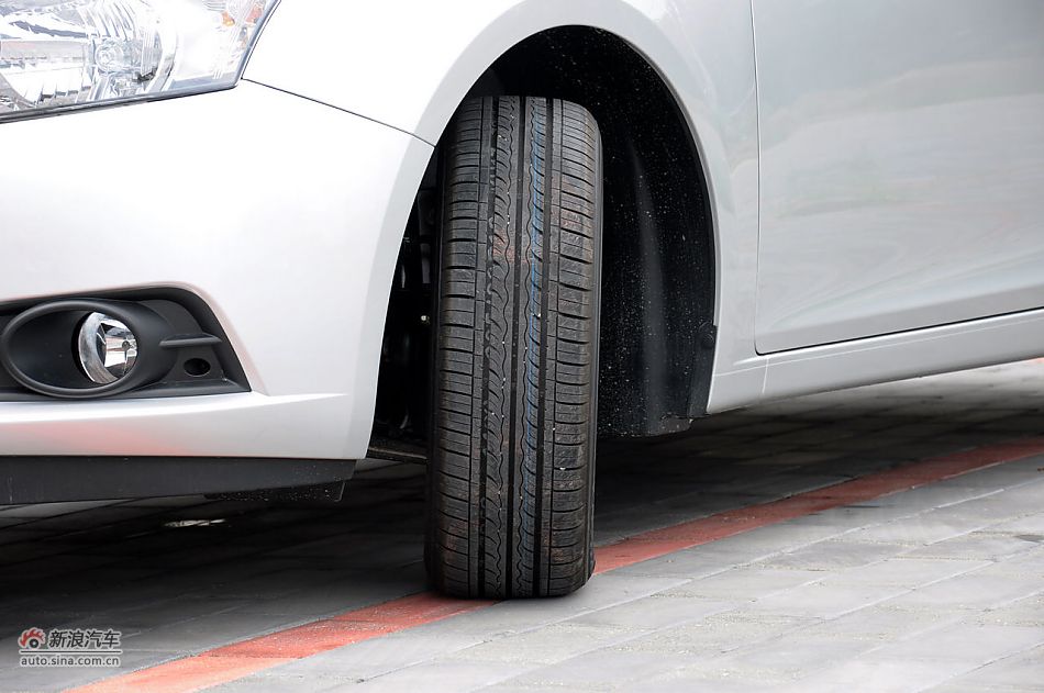 2011款科鲁兹实拍