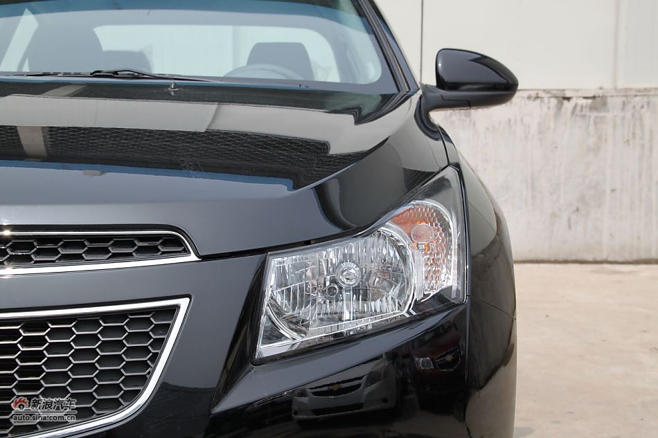 2010款科鲁兹1.6SL天地版自动