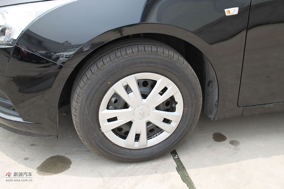 2010款科鲁兹1.6SL天地版自动