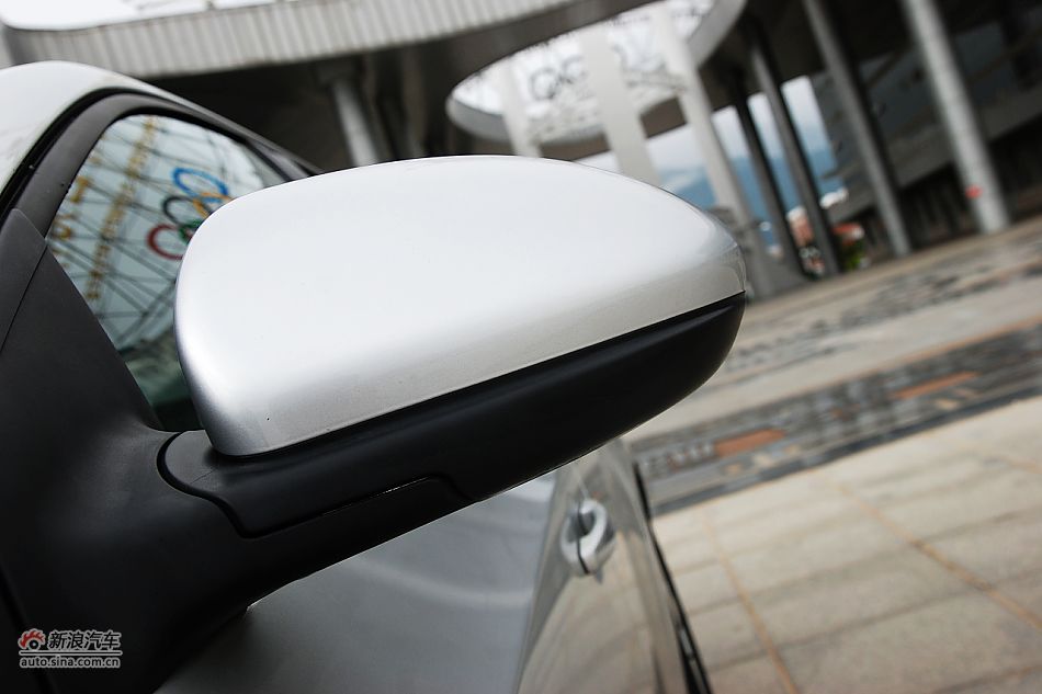 科鲁兹1.6T后视镜