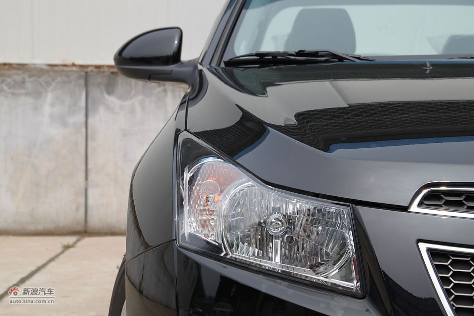 2010款科鲁兹1.6SL天地版自动