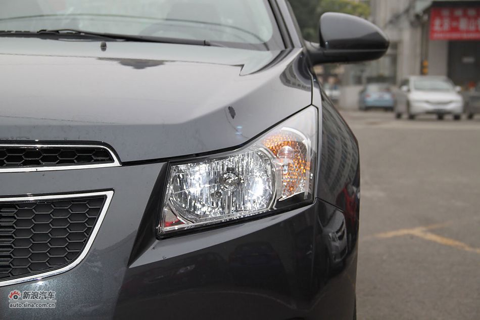 2009款科鲁兹1.8SE自动