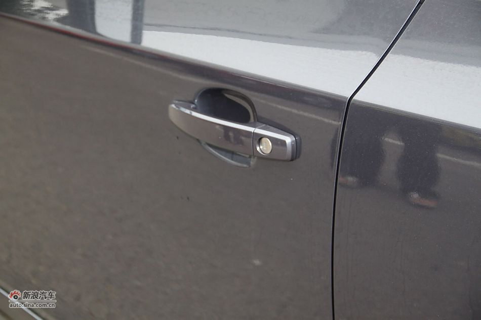 2009款科鲁兹1.8SE自动