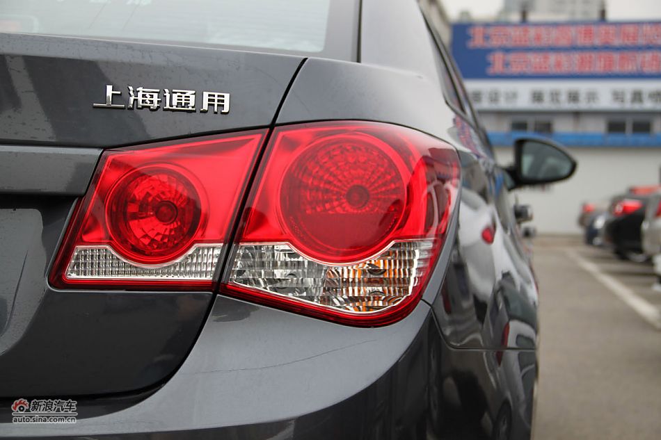 2009款科鲁兹1.8SE自动