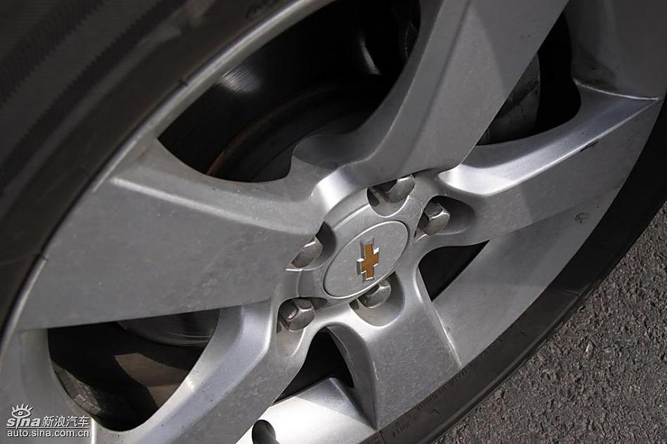 小黄蜂版科鲁兹实拍图