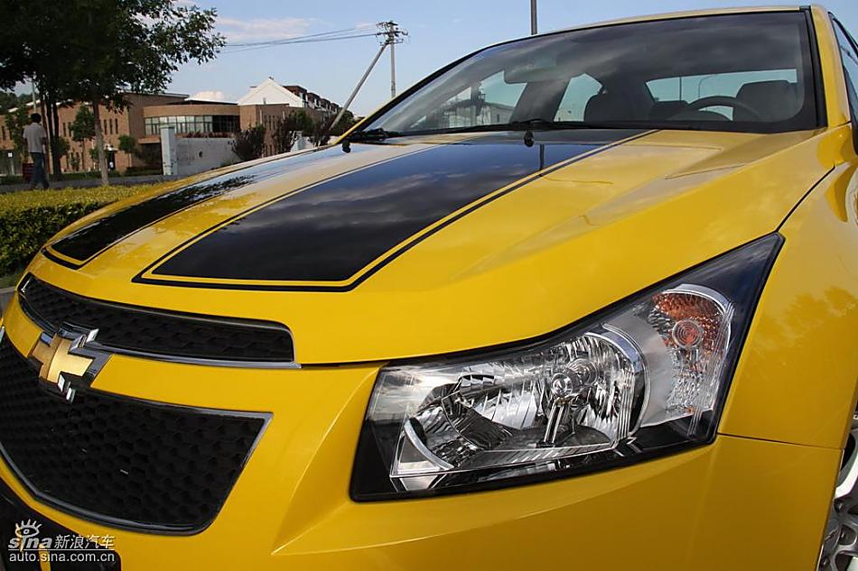 小黄蜂版科鲁兹实拍图