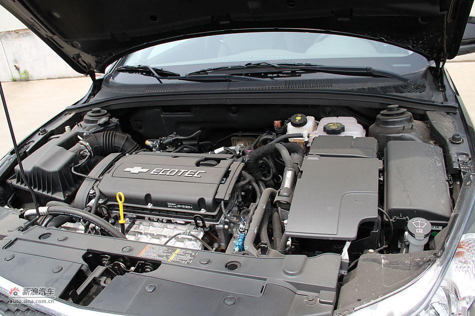 2010款科鲁兹1.6SL天地版自动