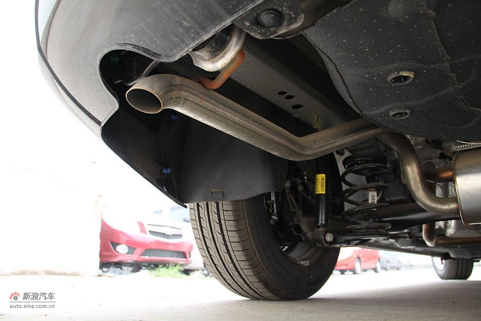 2010款科鲁兹1.6SL天地版自动