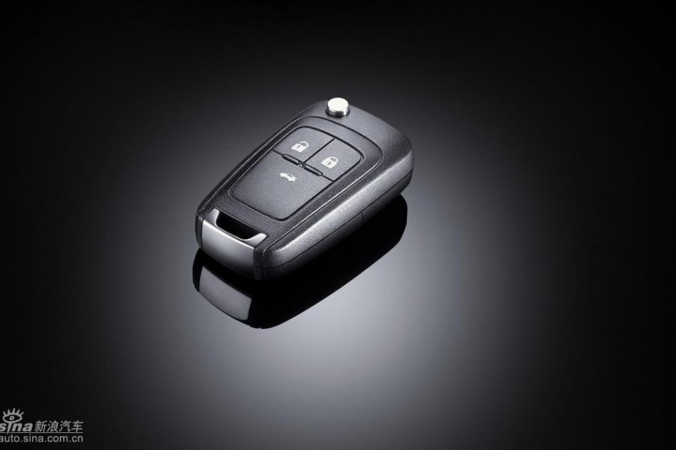 雪佛兰科鲁兹内饰资料图