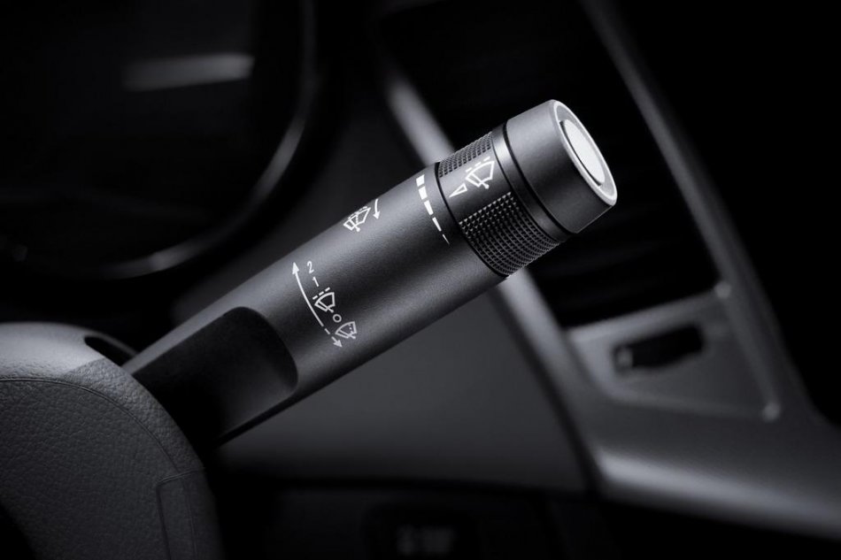 雪佛兰科鲁兹内饰资料图