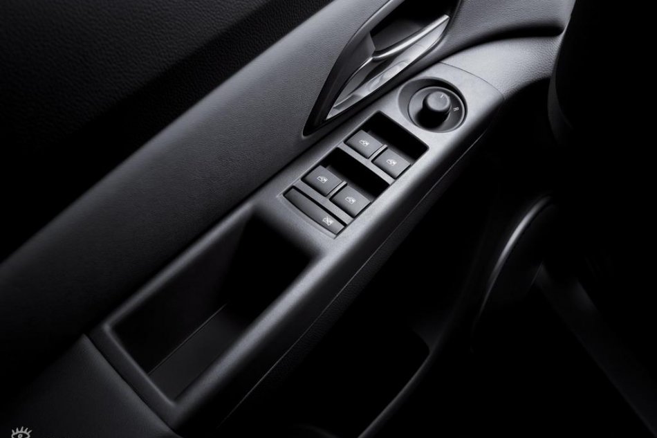 雪佛兰科鲁兹内饰资料图