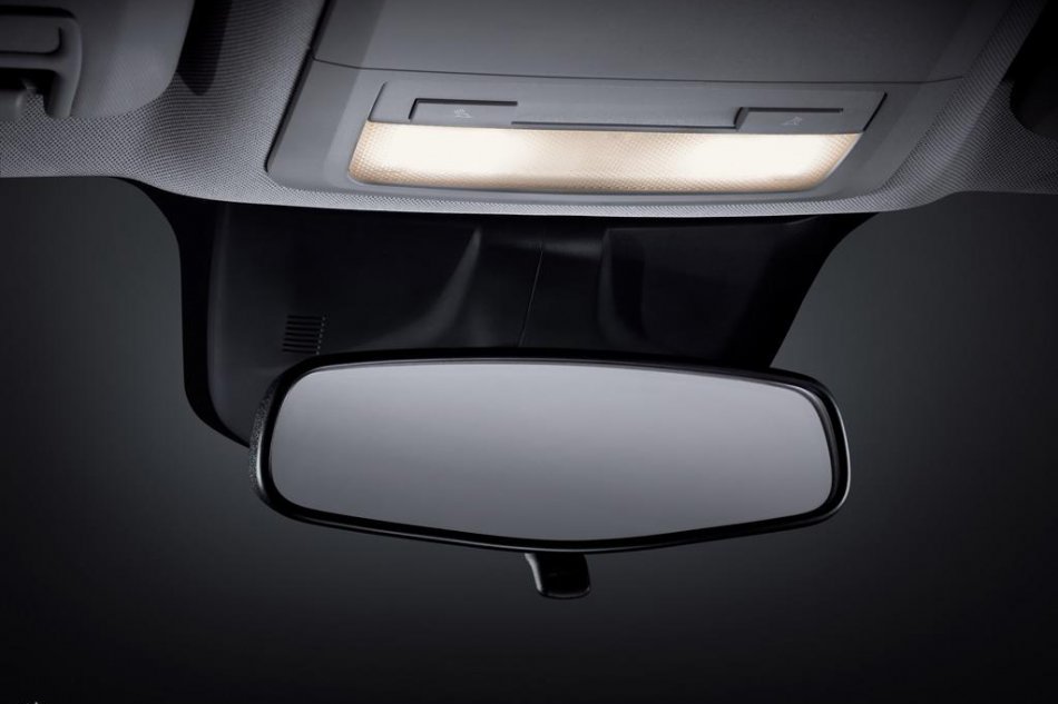 雪佛兰科鲁兹内饰资料图