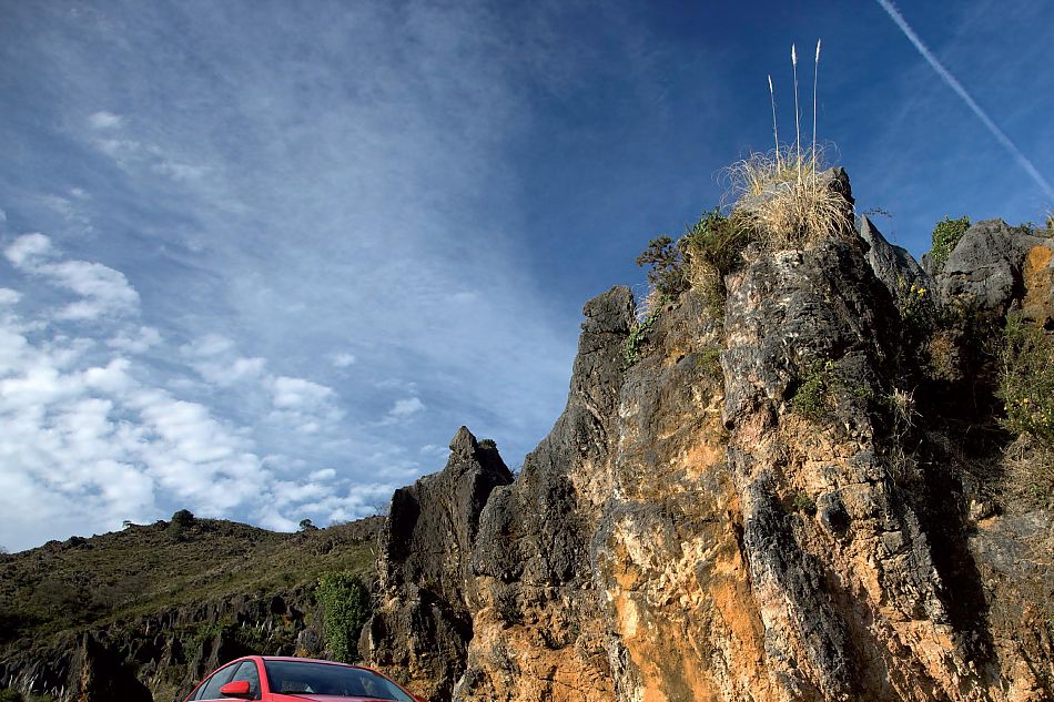 新浪西班牙试驾雪佛兰Cruze科鲁兹