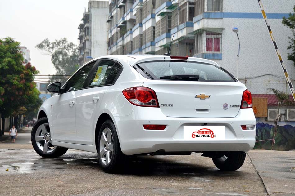 2013款 掀背 1.6L 自动豪华型 外观