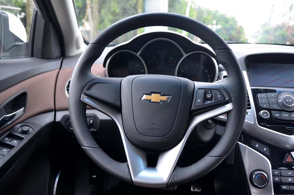 2013款 掀背 1.6L 自动豪华型 内饰