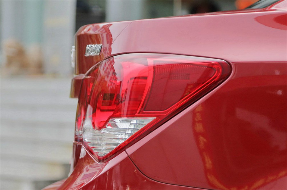 2014款 1.6L AT SL百万纪念版 其他