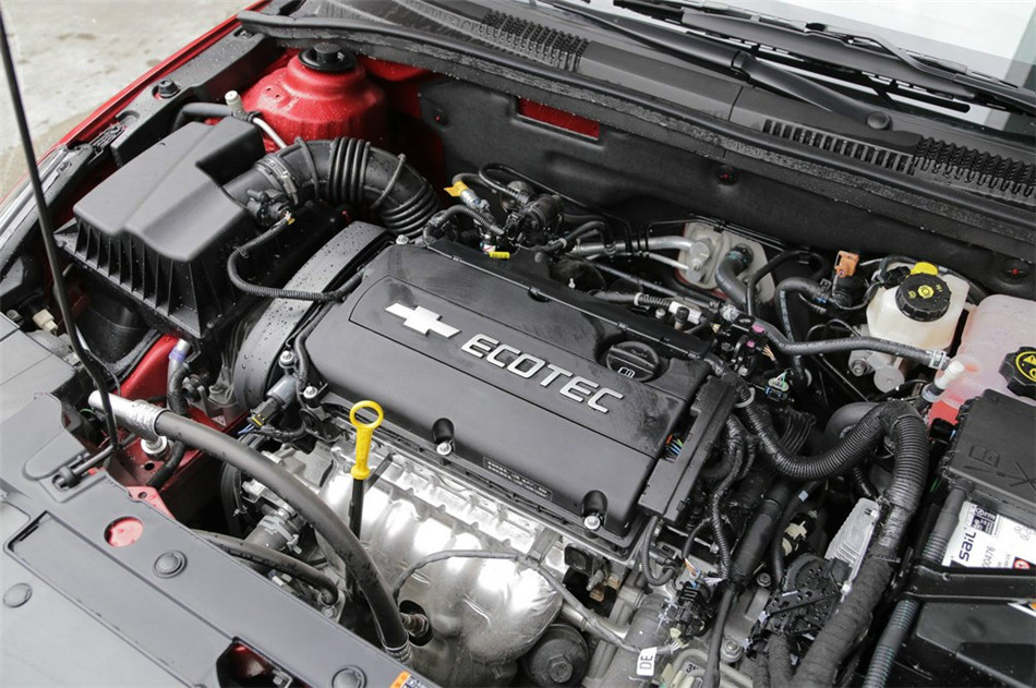 2014款 1.6L AT SL百万纪念版 引擎底盘