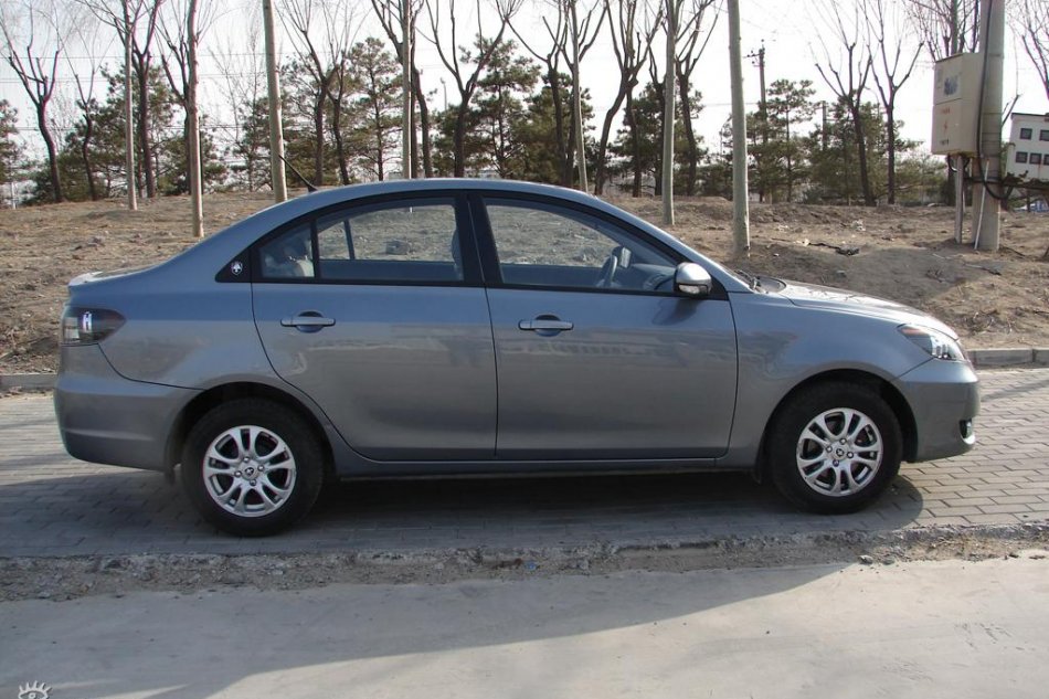 长安悦翔到店图