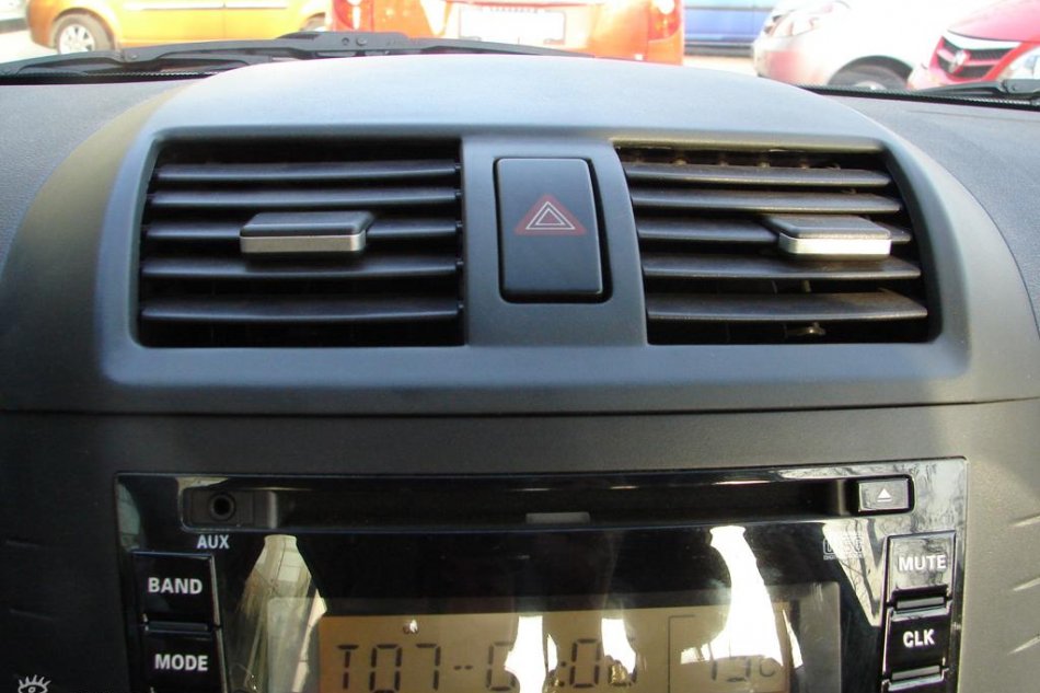 长安悦翔到店图