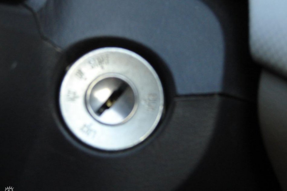 长安悦翔到店图