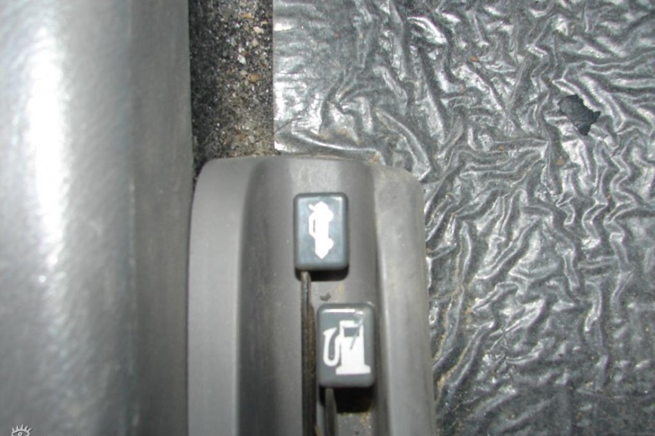 长安悦翔到店图