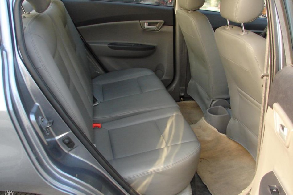 长安悦翔到店图