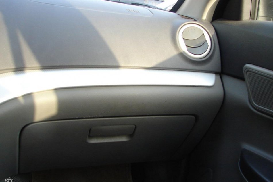 长安悦翔到店图