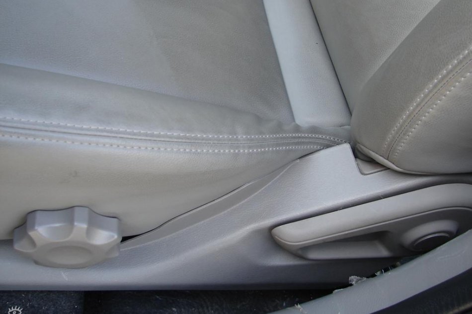 长安悦翔到店图