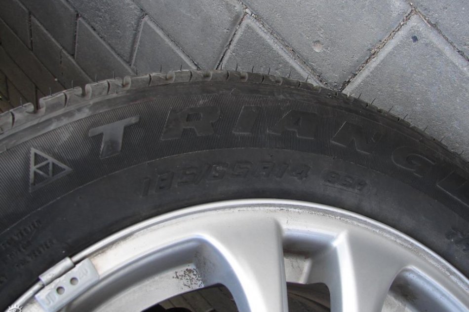 长安悦翔到店图