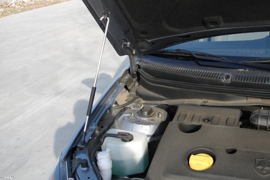 长安悦翔到店图