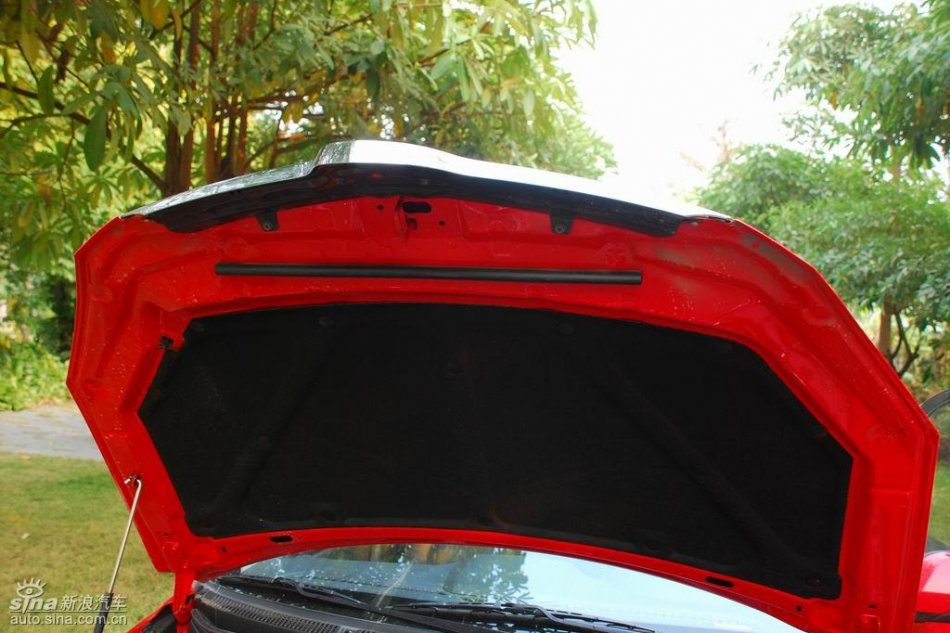 长安悦翔发动机