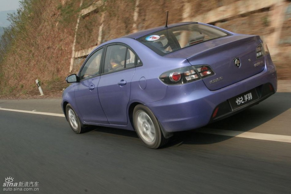 长安悦翔行驶动态