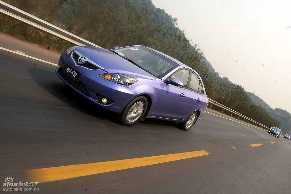 长安悦翔行驶动态