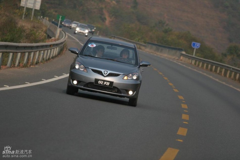 长安悦翔行驶动态