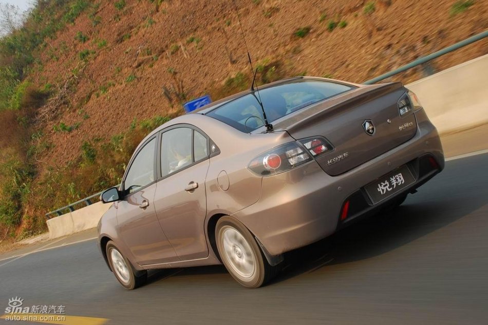 长安悦翔行驶动态