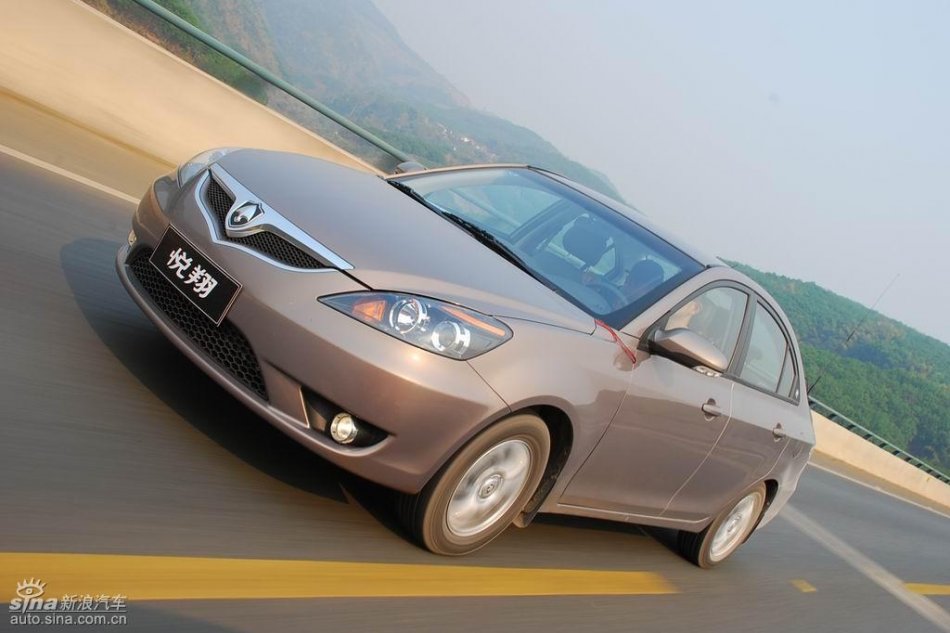 长安悦翔行驶动态