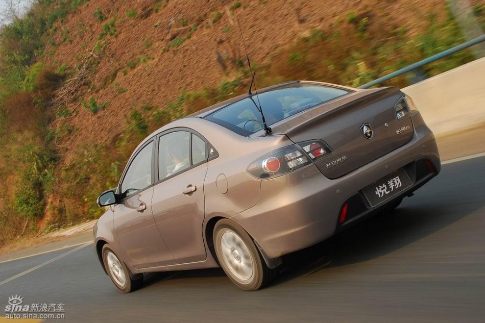 长安悦翔行驶动态