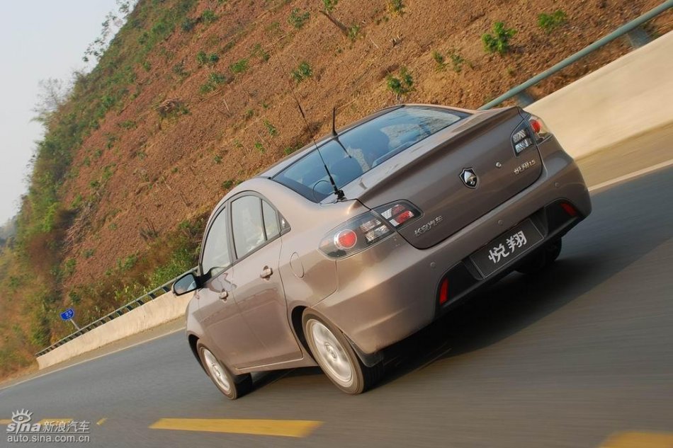 长安悦翔行驶动态