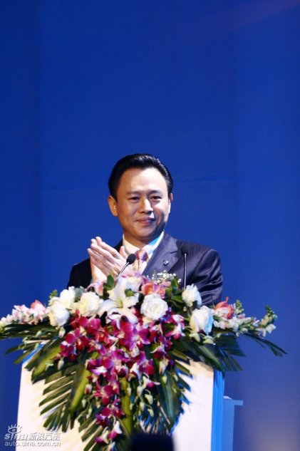 长安汽车董事长徐留平现场致辞