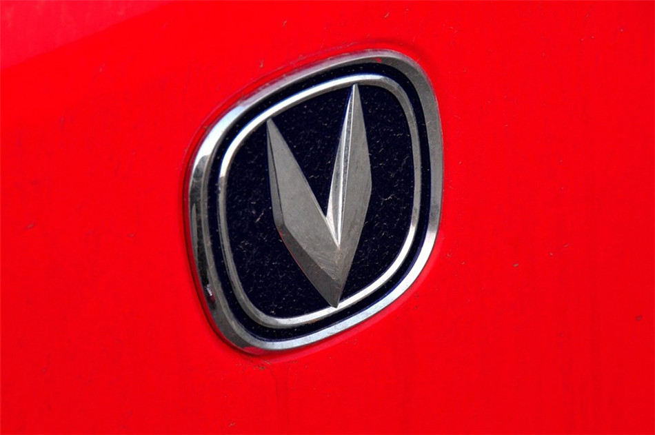 2012款三厢 1.5L 手动尊贵型 其他