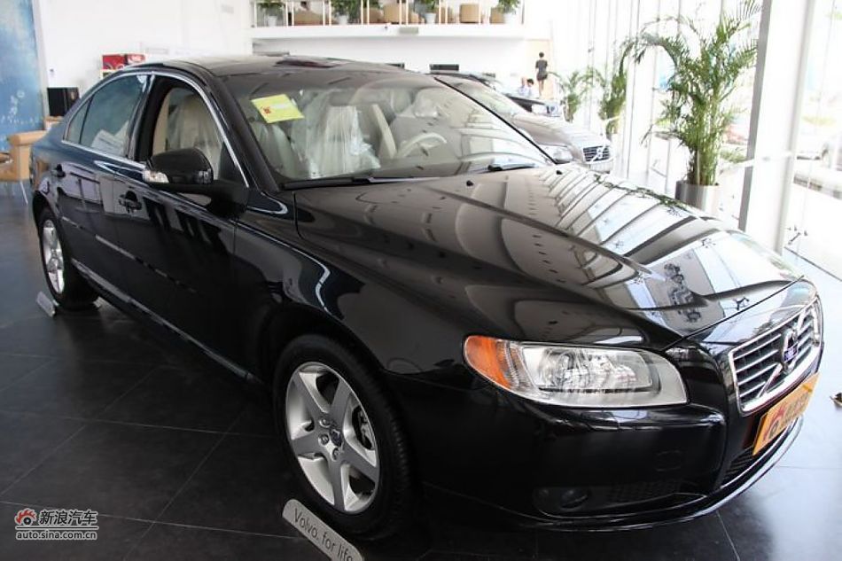 沃尔沃S80L 2.5T 智尊版