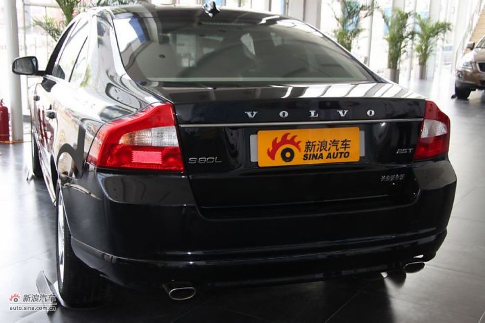 沃尔沃S80L 2.5T 智尊版