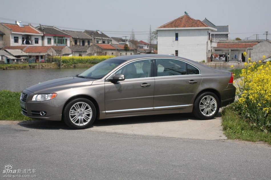 全新沃尔沃S80L外观实拍图